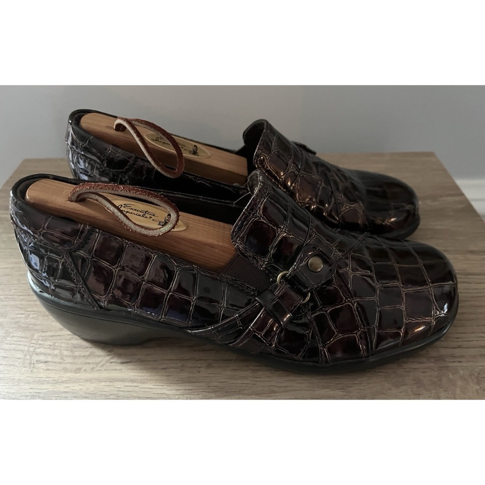 New Clarks Bendables Womens Moody Loafers 6 Brown Faux Patent Croc Embossed O1